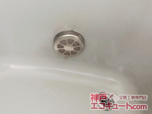 神戸市内のエコキュート風呂循環アダプターの交換その1